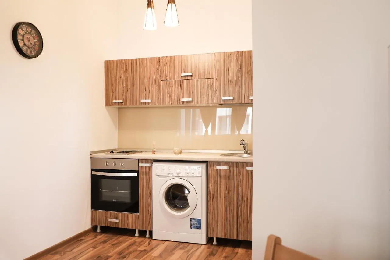 Ultracentral Apartament With Balcony - Old Town Bucarest 0*,