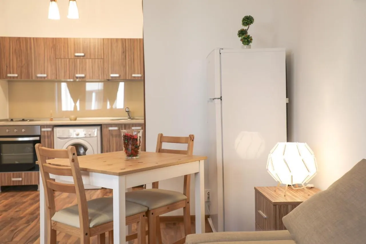 Ultracentral Apartament With Balcony - Old Town Bukurešť Apartmán